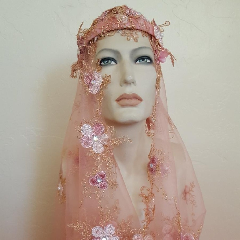 Blush Gold Lace Gatsby 20's Veil Headpiece Set - Picture 2 of 12